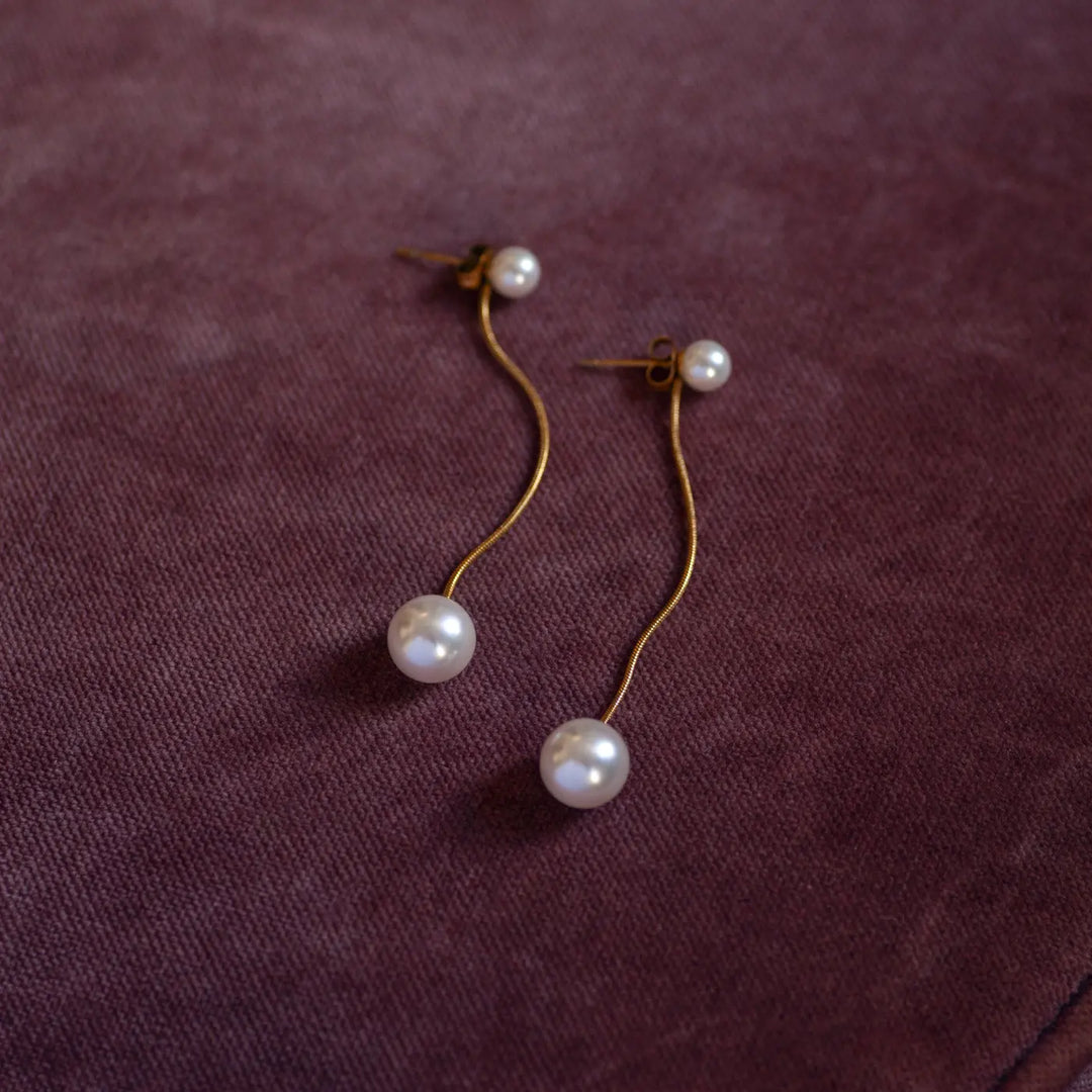 Estelle - Pearl Chain Earrings Stainless Steel Timi of Sweden