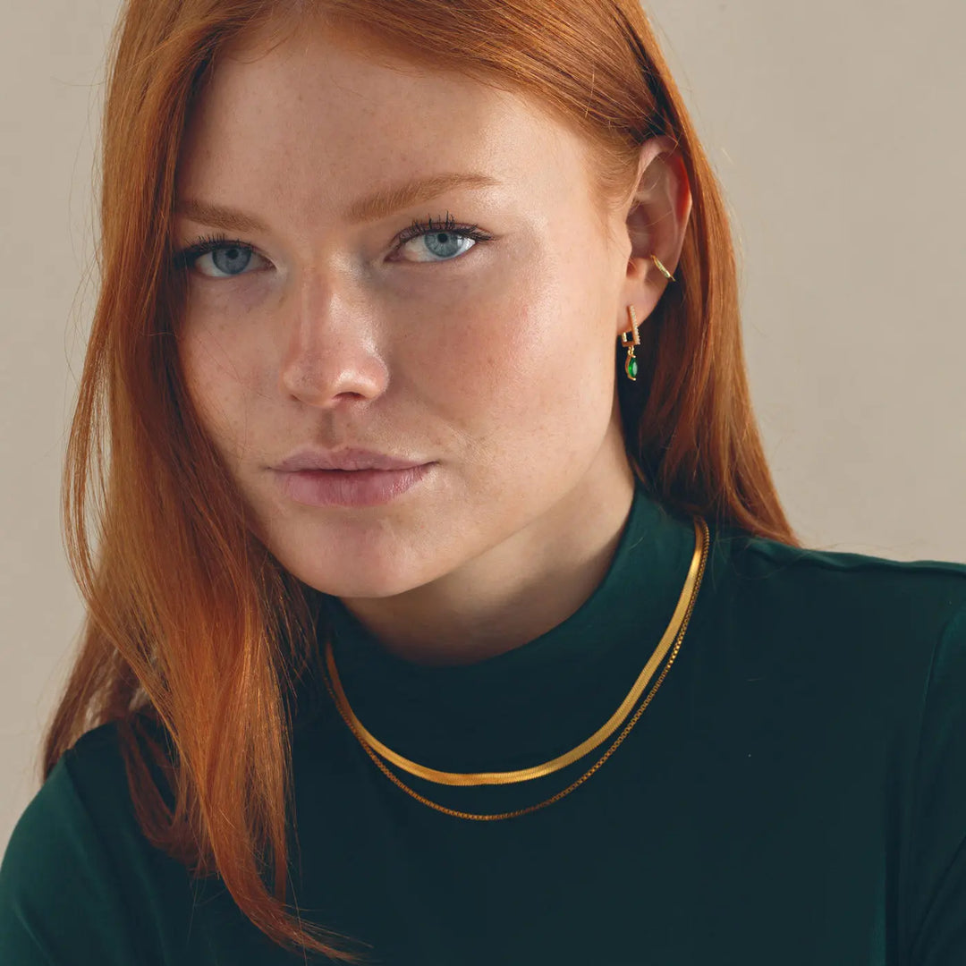 Amanda - Green Crystal Hoop Earrings Timi of Sweden