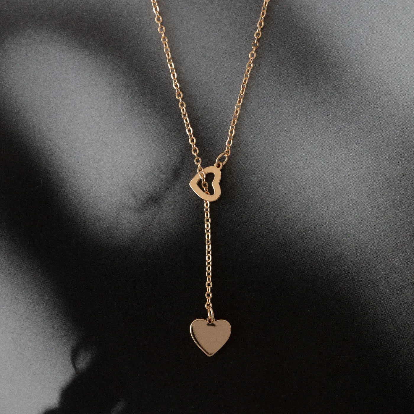 Sally - Heart Lariat Necklace